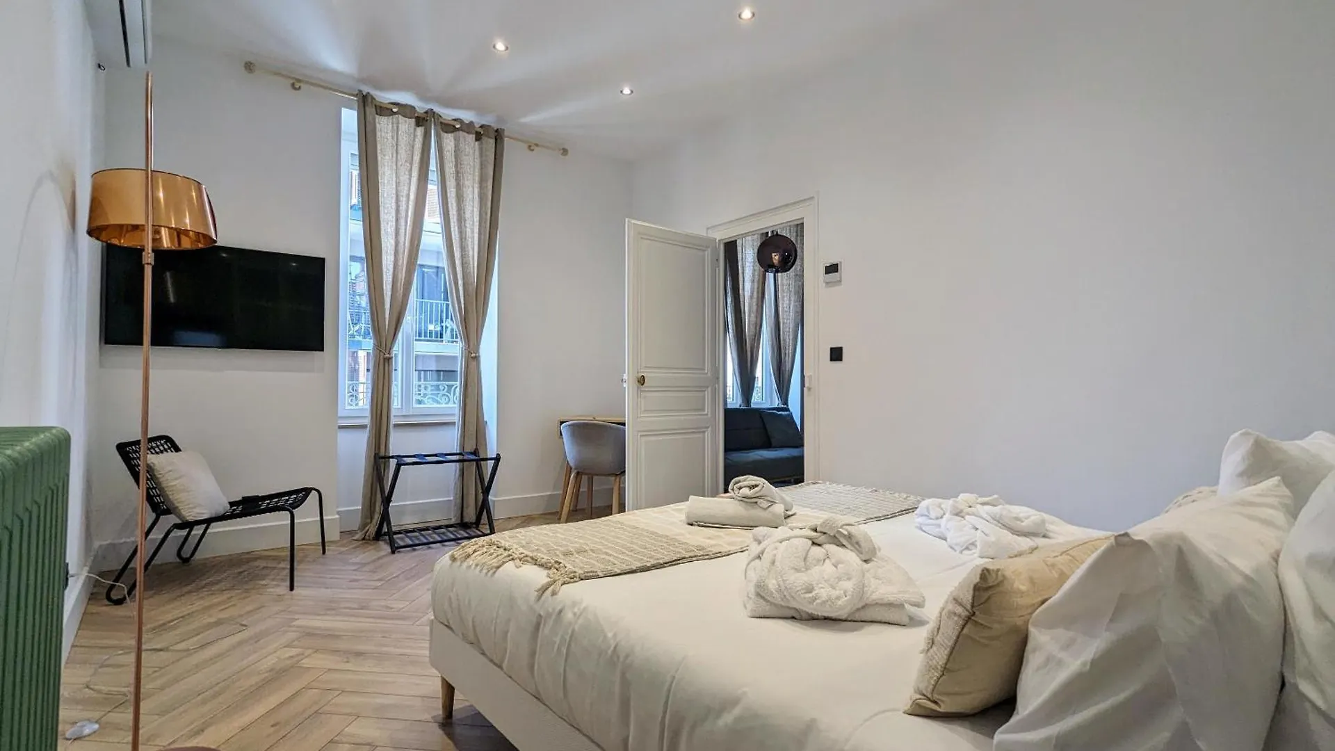 My'Deting - Jacuzzi Apartment Roanne