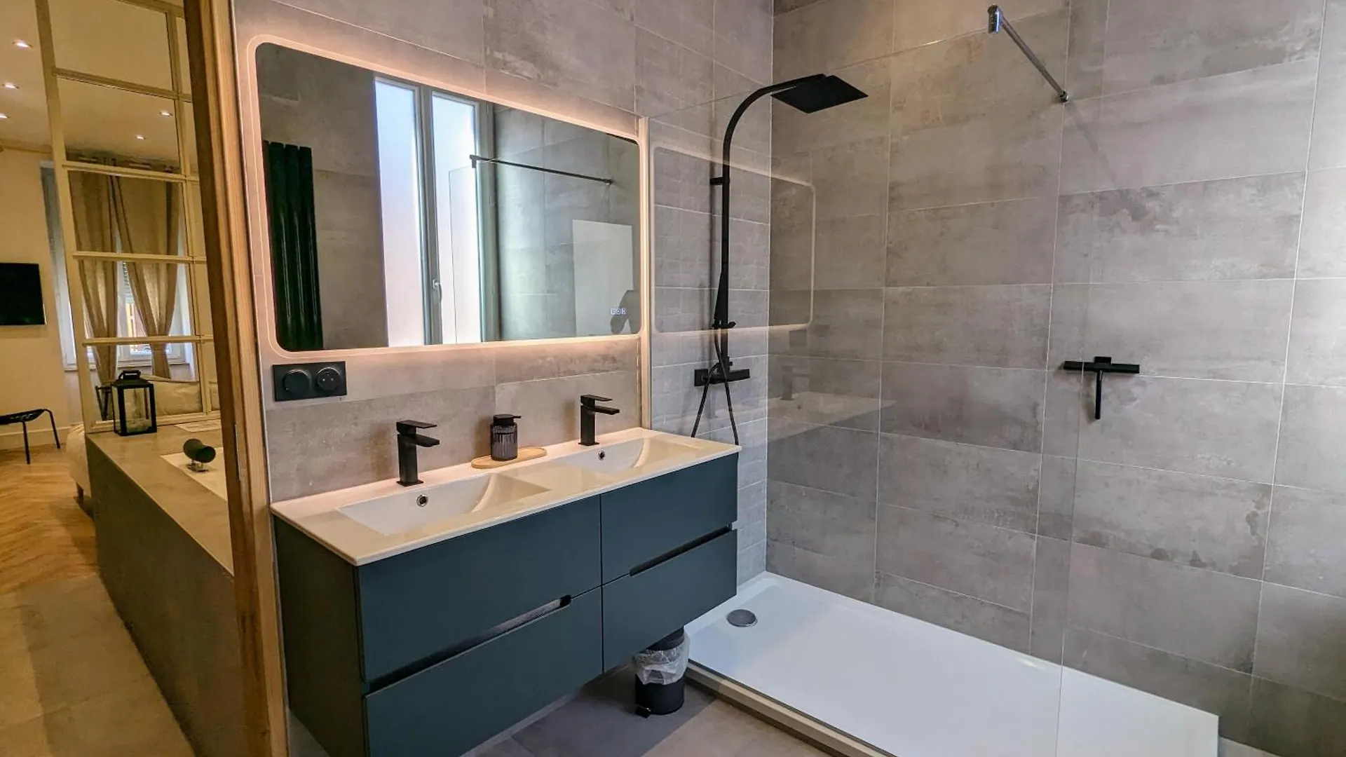 My'Deting - Jacuzzi Apartment Roanne