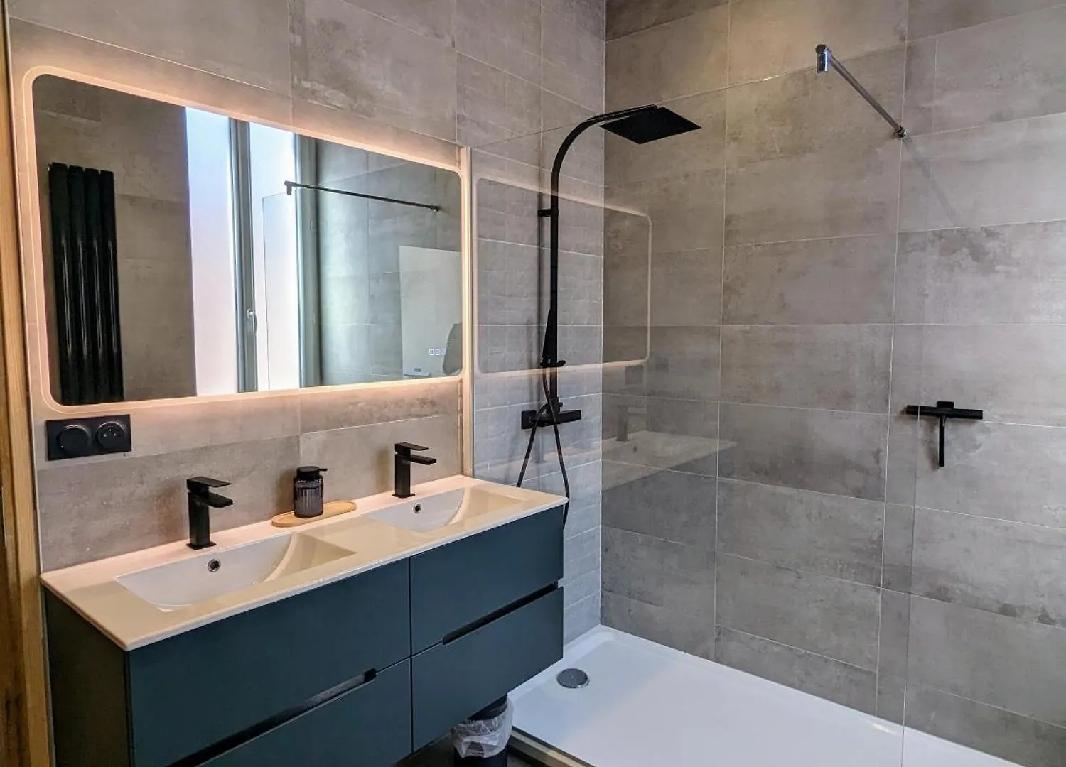 My'Deting - Jacuzzi Apartment Roanne